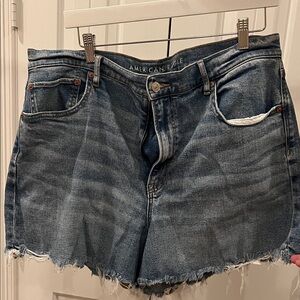 American Eagle Outfitters Highest Rise 90s Boyfriend Short